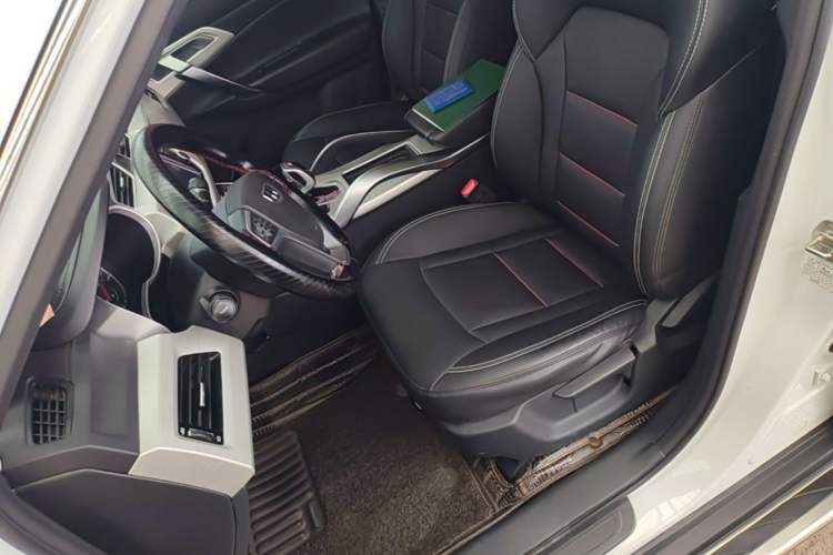 Used Geely Auto Emgrand X7 Sport 2020 1.8TD DCT Two-Wheel Drive Zhiya Model Left Front Seat