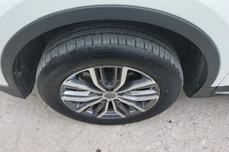 Used Geely Auto Emgrand X7 Sport 2020 1.8TD DCT Smart Connect PRO Left Front Wheel Hub
