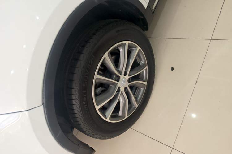 Used Geely Auto Emgrand X7 Sport 2020 1.8TD DCT Two-Wheel Drive Smart Connect 4G-Enabled Version Left Front Wheel Hub