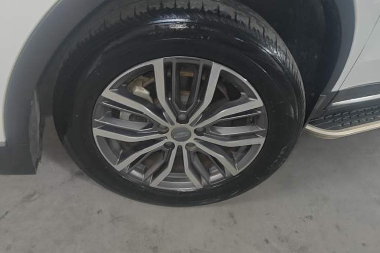 Used Geely Auto Emgrand X7 Sport 2020 1.8TD DCT Smart PRO Left Front Wheel Hub