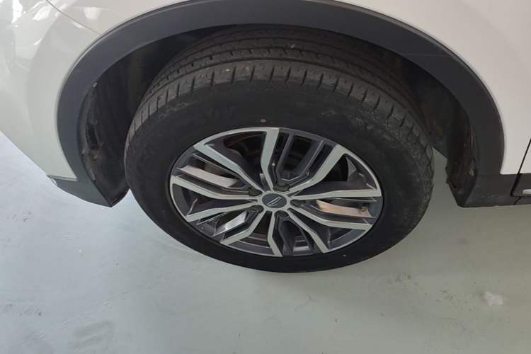 Used Geely Auto Emgrand X7 Sport 2020 1.8TD DCT Smart Connect PRO Left Front Wheel Hub