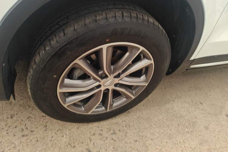 Used Geely Auto Emgrand X7 Sport 2020 1.8TD DCT Two-Wheel Drive Smart Connect 4G-Enabled Version Left Front Wheel Hub