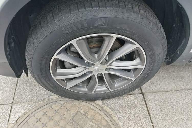 Used Geely Auto Emgrand X7 Sport 2020 1.8TD DCT Two-Wheel Drive Smart Connect 4G-Enabled Version Left Front Wheel Hub