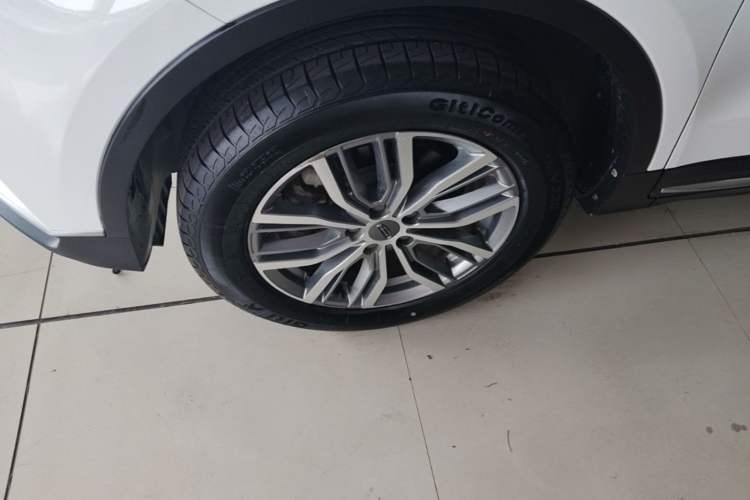 Used Geely Auto Emgrand X7 Sport 2020 1.5TD Automatic Smart Connect PRO Left Front Wheel Hub