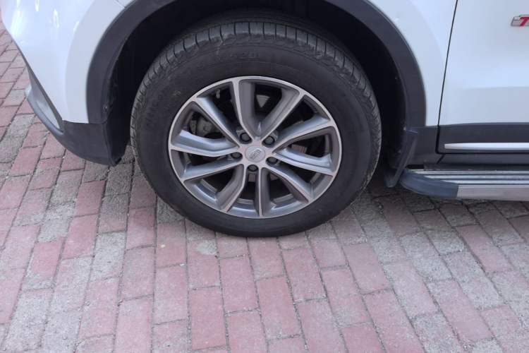 Used Geely Auto Emgrand X7 Sport 2020 1.8TD DCT Two-Wheel Drive Zhiya Model Left Front Wheel Hub