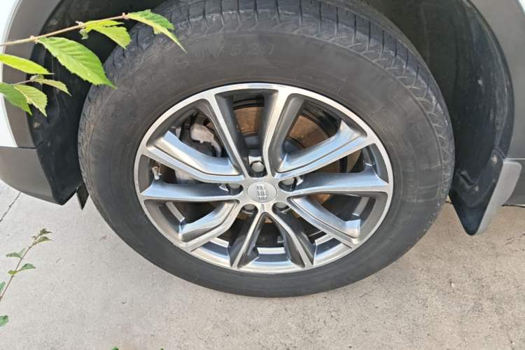 Used Geely Auto Emgrand X7 Sport 2020 1.8TD DCT Two-Wheel Drive Smart Connect 4G-Enabled Version Left Front Wheel Hub