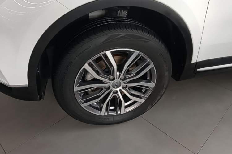 Used Geely Auto Emgrand X7 Sport 2020 1.8TD DCT ZhiZun PRO Left Front Wheel Hub