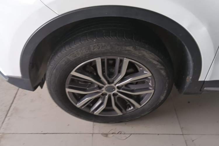 Used Geely Auto Emgrand X7 Sport 2020 1.5TD Automatic Smart Connect PRO Left Front Wheel Hub