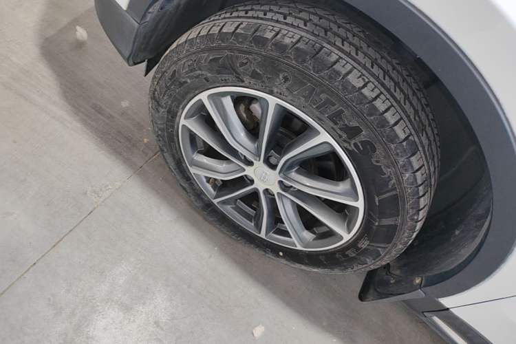 Used Geely Auto Emgrand X7 Sport 2020 1.8TD DCT Two-Wheel Drive Smart Connect 4G-Enabled Version Left Front Wheel Hub