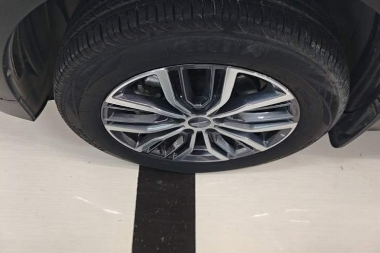 Used Geely Auto Emgrand X7 Sport 2020 1.8TD DCT Smart PRO Left Front Wheel Hub