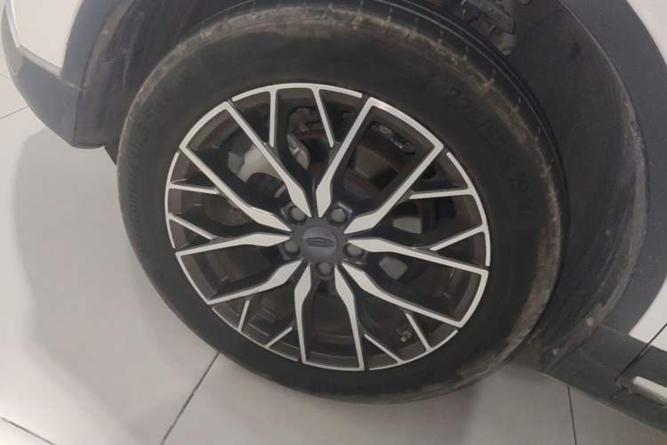 Used Geely Auto Emgrand X7 Sport 2020 1.8TD DCT Zhi Ling PRO Left Front Wheel Hub