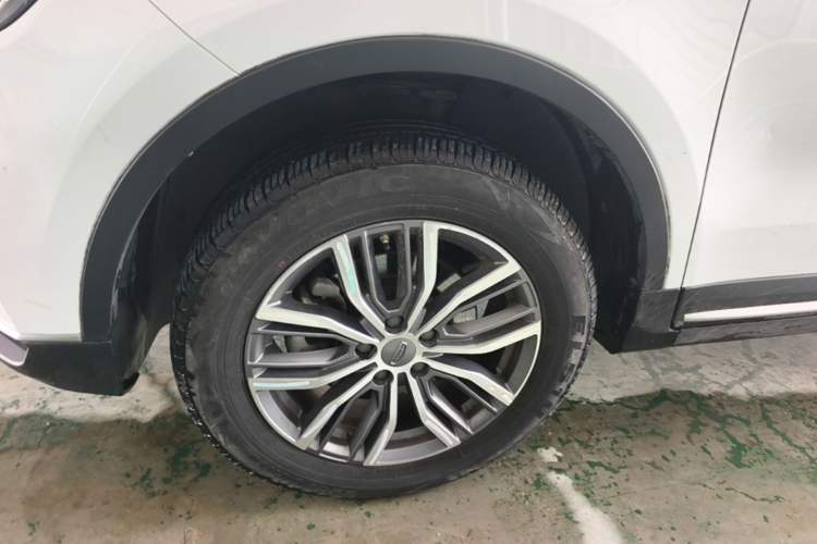 Used Geely Auto Emgrand X7 Sport 2020 1.8TD DCT Smart PRO Left Front Wheel Hub