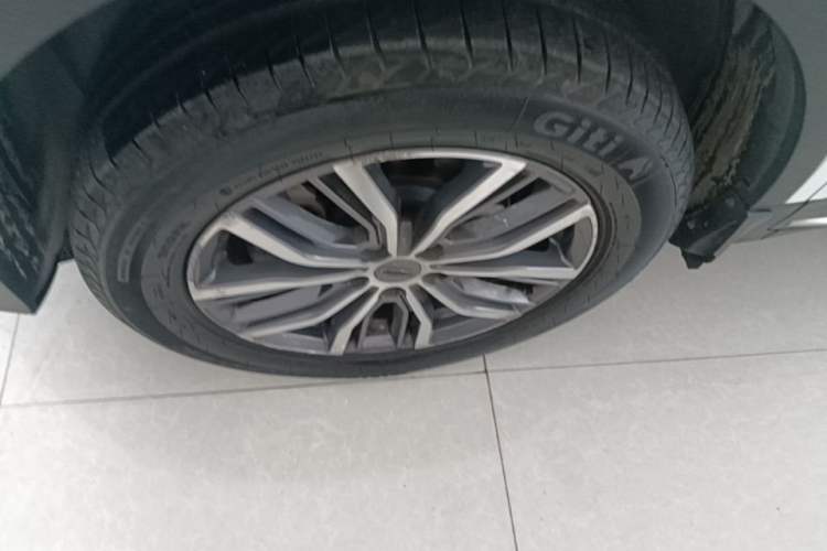 Used Geely Auto Emgrand X7 Sport 2020 1.8TD DCT ZhiZun PRO Left Front Wheel Hub