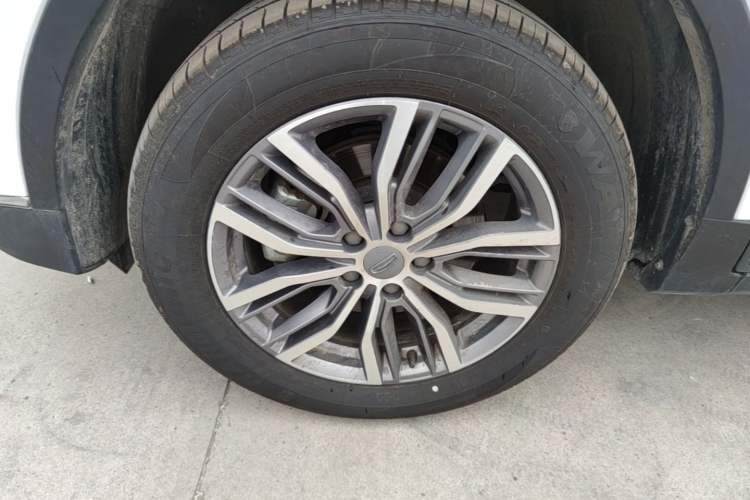 Used Geely Auto Emgrand X7 Sport 2020 1.8TD DCT Smart PRO Left Front Wheel Hub