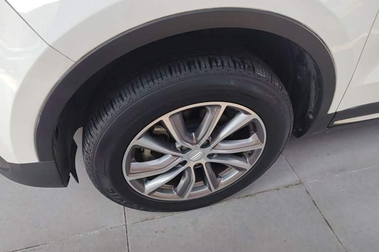Used Geely Auto Emgrand X7 Sport 2020 1.8TD DCT Two-Wheel Drive Smart Connect 4G-Enabled Version Left Front Wheel Hub