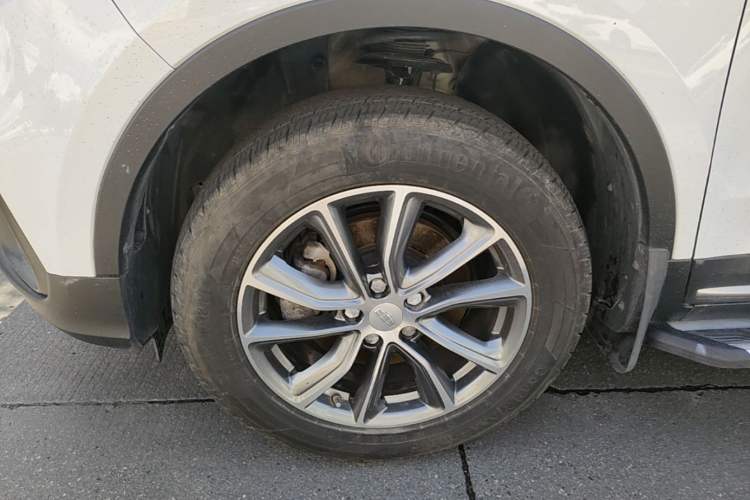 Used Geely Auto Emgrand X7 Sport 2020 1.8TD DCT Two-Wheel Drive Smart Connect 4G-Enabled Version Left Front Wheel Hub