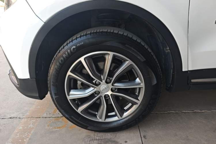 Used Geely Auto Emgrand X7 Sport 2020 1.8TD DCT Two-Wheel Drive Zhiya Model Left Front Wheel Hub