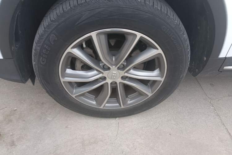 Used Geely Auto Emgrand X7 Sport 2020 1.8TD DCT Two-Wheel Drive Smart Connect 4G-Enabled Version Left Front Wheel Hub