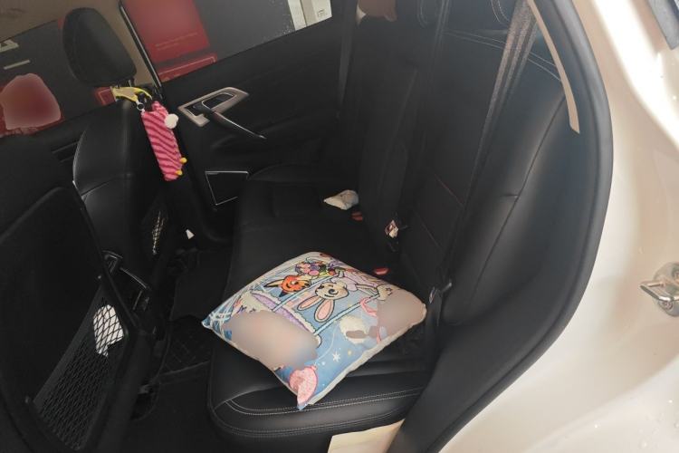 Used Geely Auto Emgrand X7 Sport 2020 1.8TD DCT Two-Wheel Drive Smart Connect 4G-Enabled Version Left Rear Seat