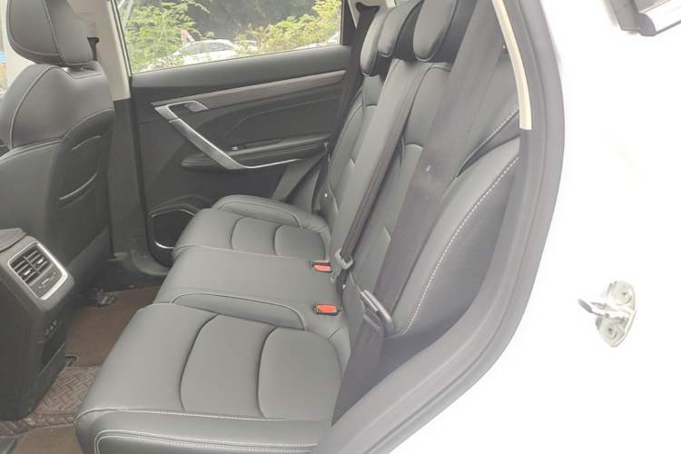 Used Geely Auto Emgrand X7 Sport 2020 1.8TD DCT Smart Connect PRO Left Rear Seat