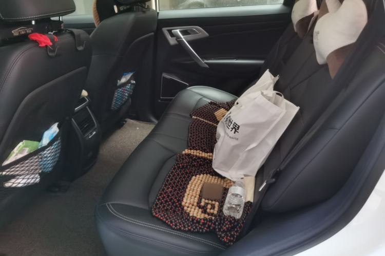 Used Geely Auto Emgrand X7 Sport 2020 1.8TD DCT Two-Wheel Drive Smart Connect 4G-Enabled Version Left Rear Seat