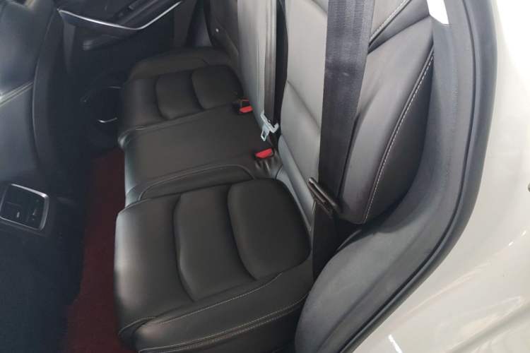 Used Geely Auto Emgrand X7 Sport 2020 1.5TD Automatic Smart Connect PRO Left Rear Seat