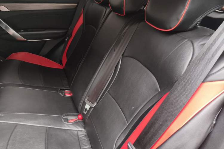 Used Geely Auto Emgrand X7 Sport 2020 1.8TD DCT Smart Connect PRO Left Rear Seat