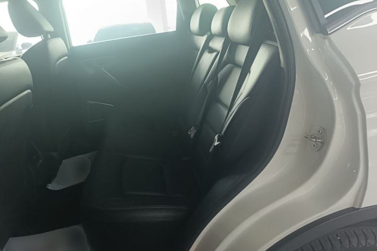 Used Geely Auto Emgrand X7 Sport 2020 1.8TD DCT Two-Wheel Drive Smart Connect 4G-Enabled Version Left Rear Seat