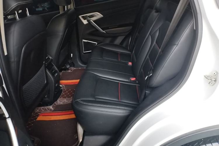 Used Geely Auto Emgrand X7 Sport 2020 1.8TD DCT Two-Wheel Drive Smart Connect 4G-Enabled Version Left Rear Seat