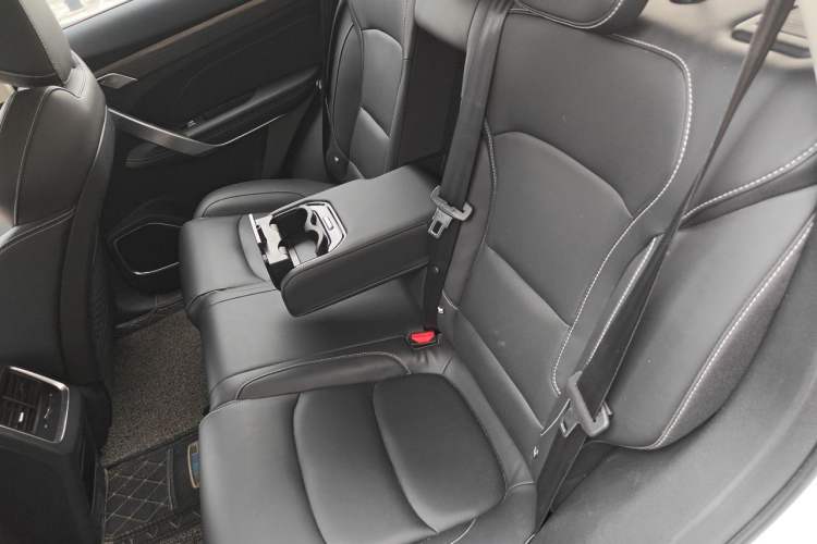 Used Geely Auto Emgrand X7 Sport 2020 1.8TD DCT Smart PRO Left Rear Seat
