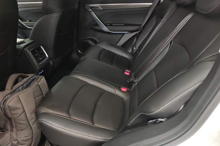 Used Geely Auto Emgrand X7 Sport 2020 1.8TD DCT Smart Connect PRO Left Rear Seat