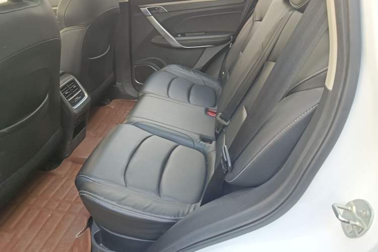 Used Geely Auto Emgrand X7 Sport 2020 1.8TD DCT Smart Connect PRO Left Rear Seat