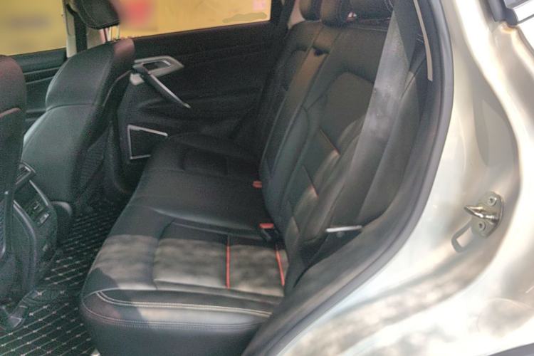 Used Geely Auto Emgrand X7 Sport 2020 1.8TD DCT Two-Wheel Drive Smart Connect 4G-Enabled Version Left Rear Seat