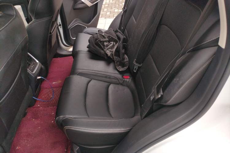 Used Geely Auto Emgrand X7 Sport 2020 1.8TD DCT Smart Connect PRO Left Rear Seat