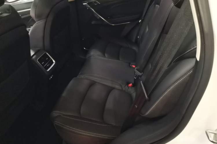 Used Geely Auto Emgrand X7 Sport 2020 1.5TD Automatic Smart Connect PRO Left Rear Seat