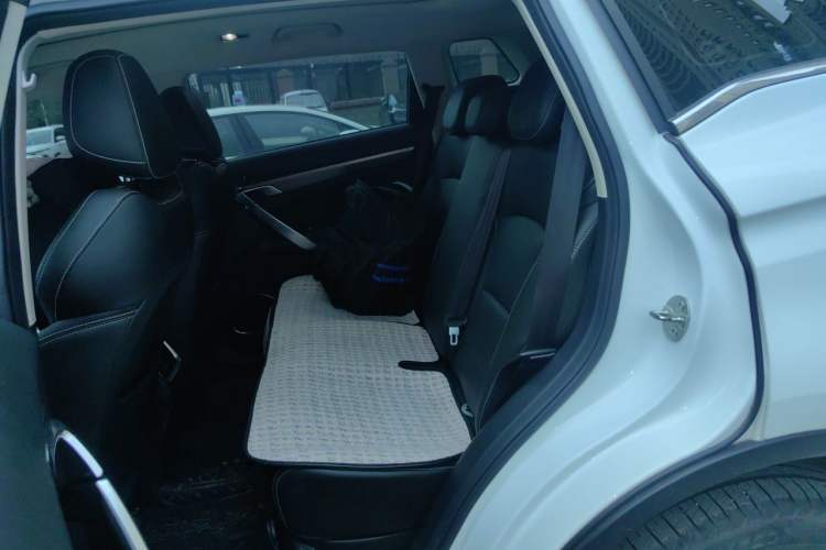 Used Geely Auto Emgrand X7 Sport 2020 1.8TD DCT Smart Connect PRO Left Rear Seat