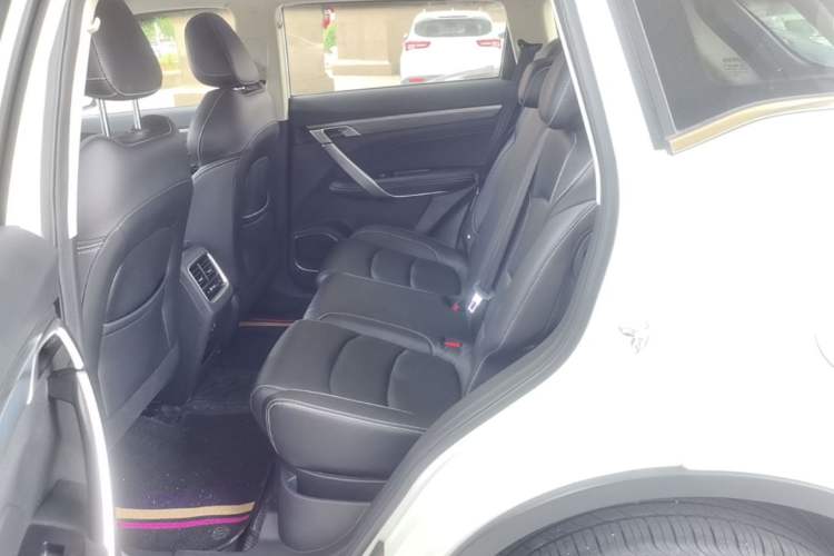 Used Geely Auto Emgrand X7 Sport 2020 1.8TD DCT Smart Connect PRO Left Rear Seat