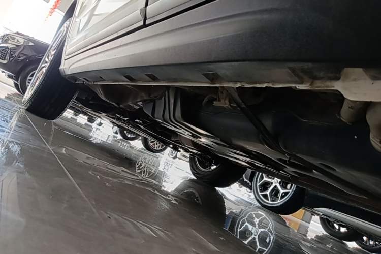 Used Geely Auto Emgrand X7 Sport 2020 1.8TD DCT Smart Connect PRO Left Side Sill