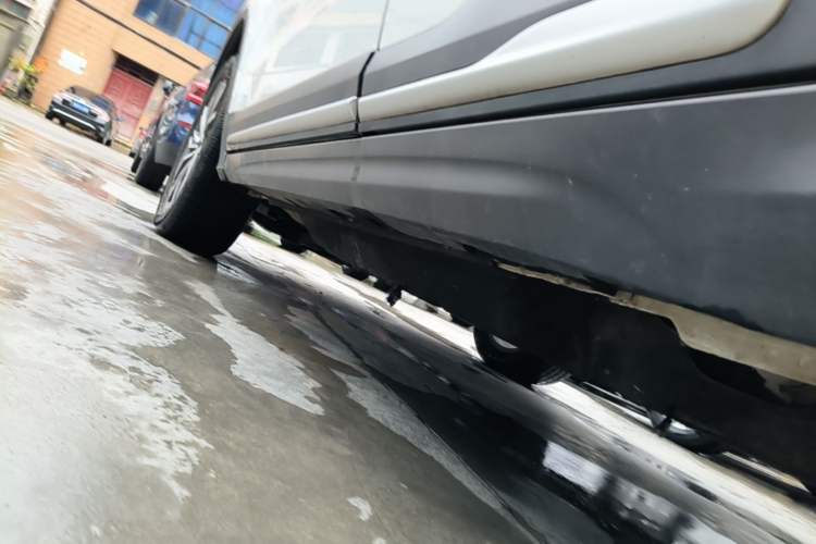 Used Geely Auto Emgrand X7 Sport 2020 1.8TD DCT Smart PRO Left Side Sill
