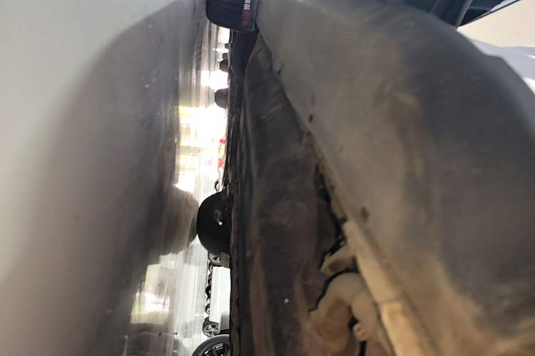 Used Geely Auto Emgrand X7 Sport 2020 1.8TD DCT Smart PRO Left Side Sill