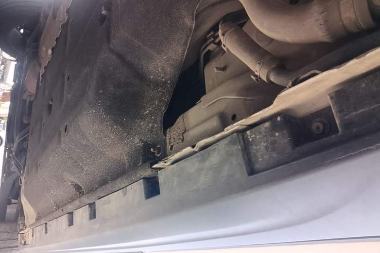 Used Geely Auto Emgrand X7 Sport 2020 1.8TD DCT Zhi Ling PRO Left Side Sill