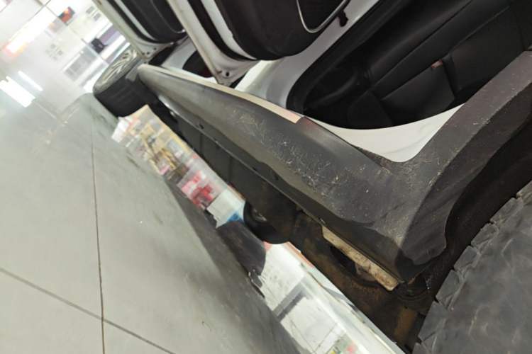 Used Geely Auto Emgrand X7 Sport 2020 1.8TD DCT Smart Connect PRO Left Side Sill