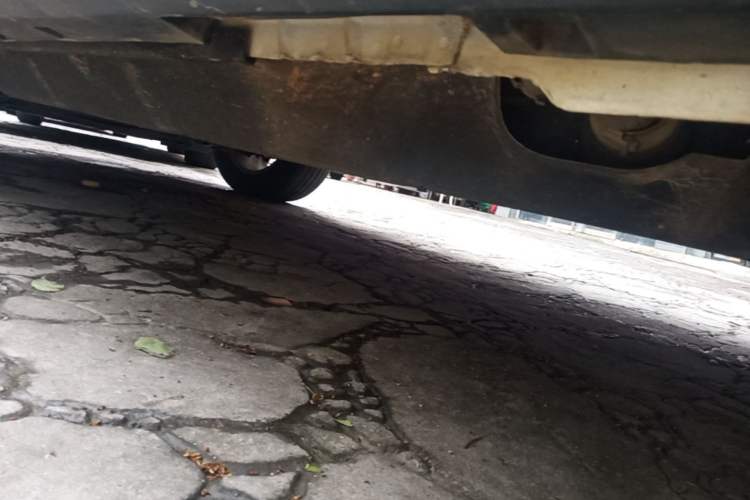 Used Geely Auto Emgrand X7 Sport 2020 1.8TD DCT Two-Wheel Drive Zhiya Model Left Side Sill