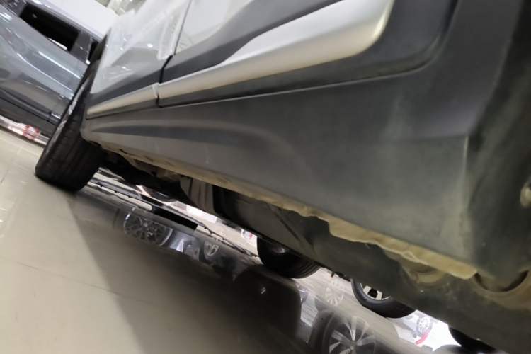 Used Geely Auto Emgrand X7 Sport 2020 1.8TD DCT Smart PRO Left Side Sill