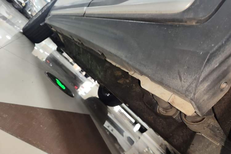 Used Geely Auto Emgrand X7 Sport 2020 1.8TD DCT Smart PRO Left Side Sill