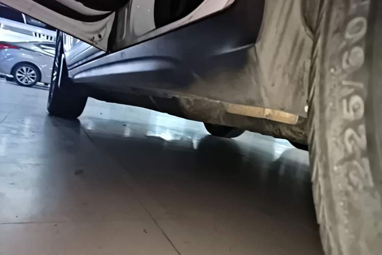 Used Geely Auto Emgrand X7 Sport 2020 1.8TD DCT ZhiZun PRO Left Side Sill