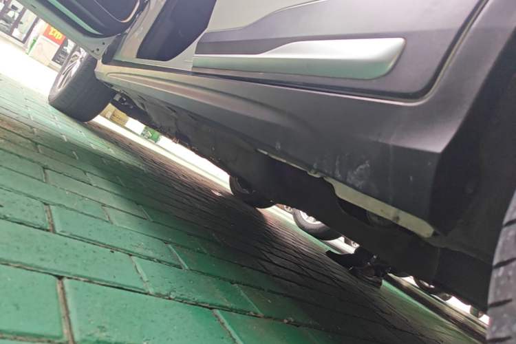Used Geely Auto Emgrand X7 Sport 2020 1.8TD DCT Smart PRO Left Side Sill