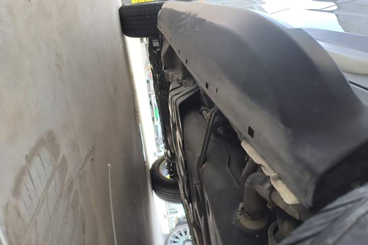 Used Geely Auto Emgrand X7 Sport 2020 1.8TD DCT Smart PRO Left Side Sill