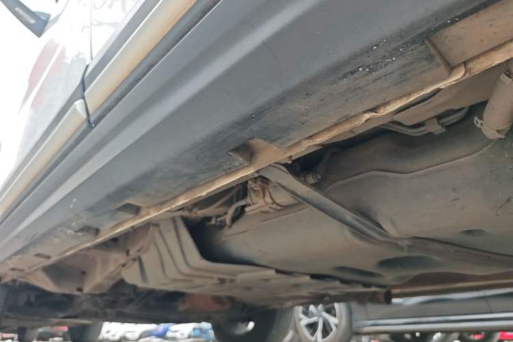 Used Geely Auto Emgrand X7 Sport 2020 1.8TD DCT Smart PRO Left Side Sill