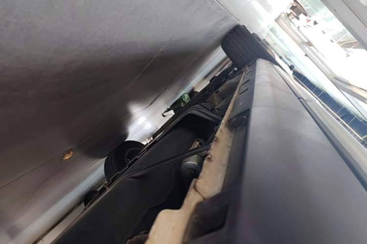 Used Geely Auto Emgrand X7 Sport 2020 1.8TD DCT Two-Wheel Drive Smart Connect 4G-Enabled Version Left Side Sill